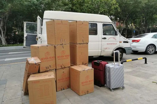 龙湖镇行李托运公司